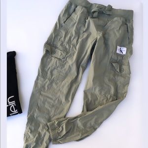Calvin Klein cargo pants • ladies XS/P
